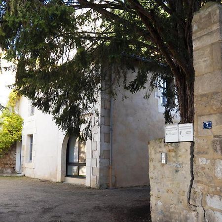 Le Celeste: Hypercentre, Quiet And Parking Poitiers Exterior photo